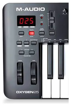 M-Audio OXYGEN25 MKV Tastiera Keyboard controller MIDI USB e Smart Control