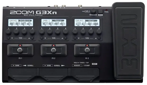 Zoom Pedaleira Zoom G3Xn para Guitarra com Fonte e Pedal de Expressão