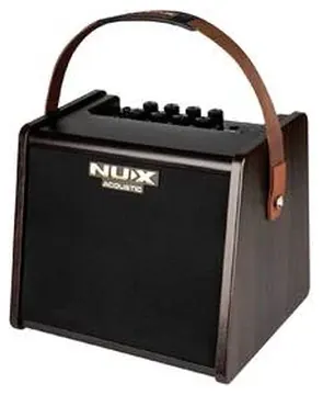 Nux AC-25 Batterij versterker