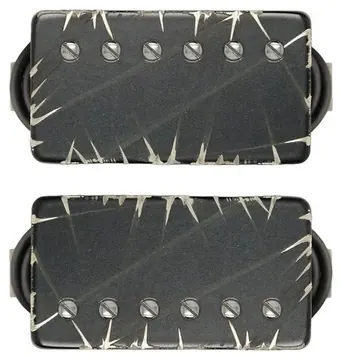 Bare Knuckle Pickups Bare Knuckle Nailbomb Humbucker-set 50 mm, zwarte Battleworn-covers