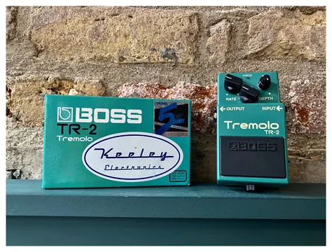 Boss TR-2 Tremolo with Keeley Mod