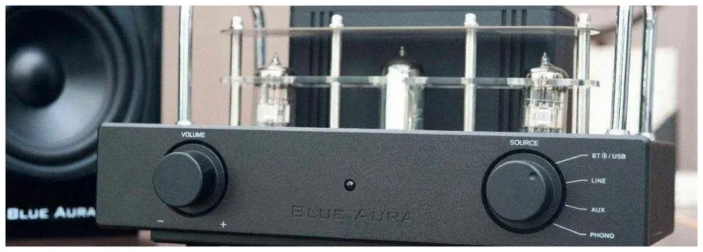 Blue Aura V32 Hybrid Valve Amplifier