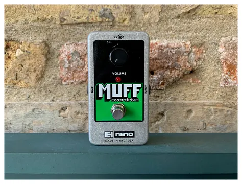 Electro-Harmonix Nano Muff