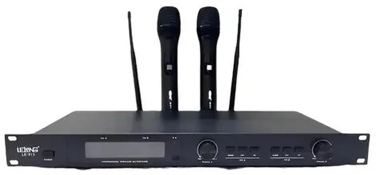 SoundPro Microfone Sem Fio Soundpro U32 UHF Digital Mão