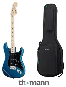 Squier Affinity Strat MN LPB Bundle