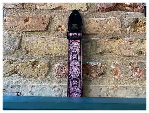 Ernie Ball Pink Orleans Jacquard Strap