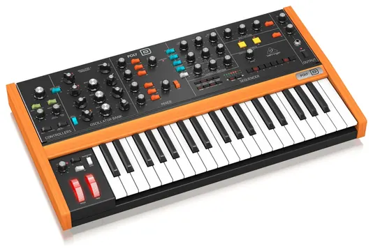 Behringer Poly D