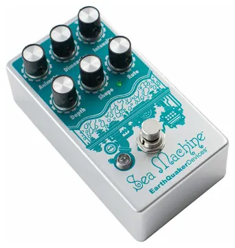 EarthQuaker Devices Sea Machine V3