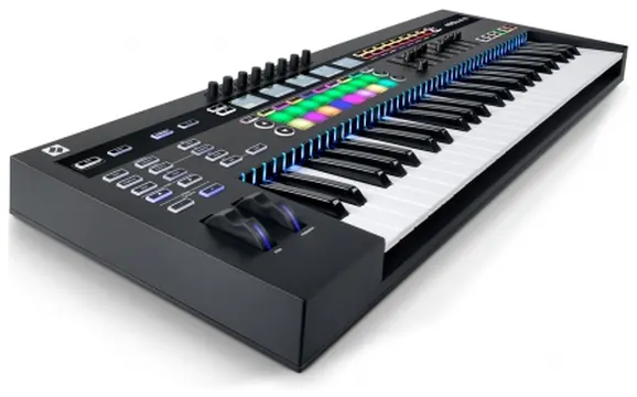 Novation 49SL MKIII Teclado MIDI Controlador