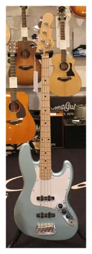 G&L JB Tribute Lake Placid Blue