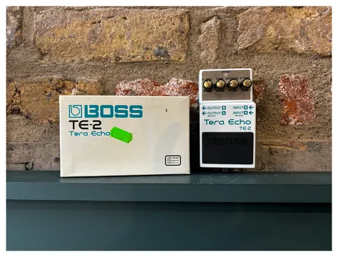 Boss Tera Echo TE-2