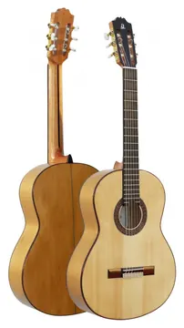 Admira - F4 Flamenco Gitarre