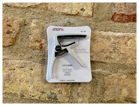 Aroma AC-20 Acoustic/Electric Capo
