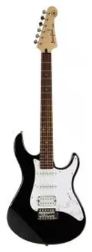 Yamaha Pacifica 012 Chitarra Elettrica black