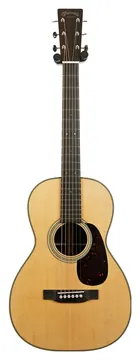 Martin 012-28 Solid Headstock