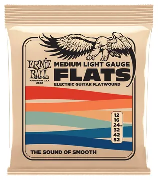 Ernie Ball 2582 Slinky Nickel Flatwound 012-052 Saiten für E-Gitarre, Medium-Light