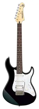 Yamaha Pacifica 012 Black