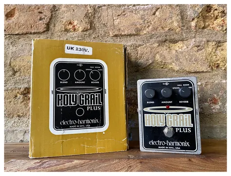 Electro-Harmonix Holy Grail Plus