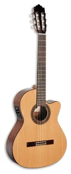 Paco Castillo 222 CE Guitarra Clássica Cedro Sapelly Equalizador Cutaway