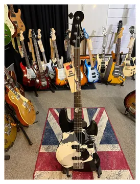 Squier Frank Bello Jazz Bass SH