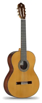 Alhambra 5P GUITARE CLASSIQUE - Table cèdre massif avec housse