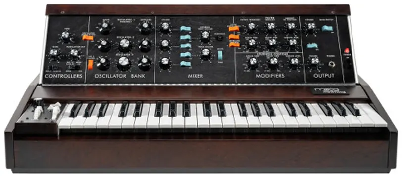 Moog Minimoog Model D 2022