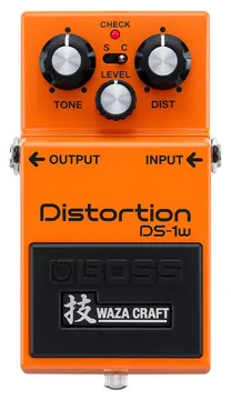 Boss DS-1 Waza Craft Distrotion effetto a pedale per chitarra e basso