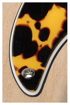 Boston PB-315-WCY pickguard