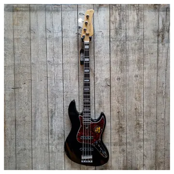 Sire Marcus Miller V7 A4 Black basgitaar