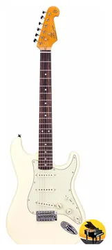 SX Stratocaster SST62 Vintage White