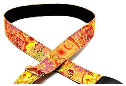 Bourbon Strap Velvet Coral Gitarrengurt