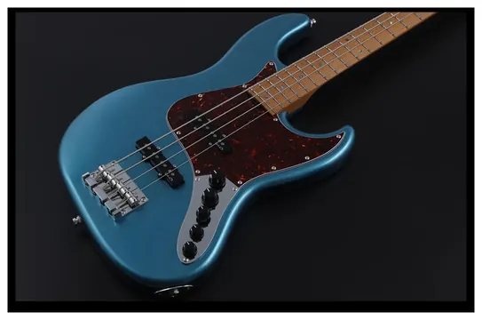 Keipro KJBM-Custom Act MBL Bass Guitar
