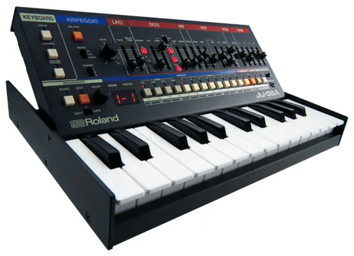 Roland JU-06A Sintetizador inclui Teclado Roland K-25M