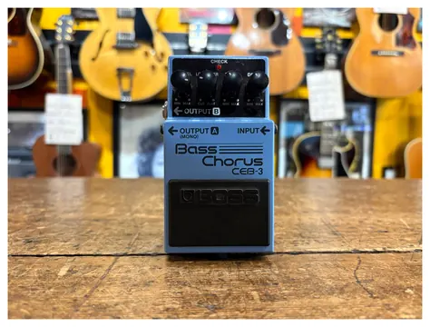 Boss CEB-3 Bass Chorus