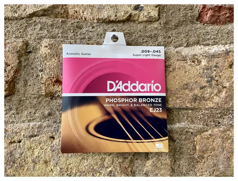D'Addario EJ23 Super Light 9's Phosphor Bronze