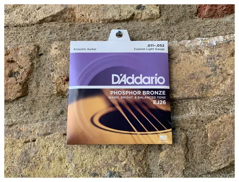 D'Addario EJ26 Custom Light 11's Phosphor Bronze