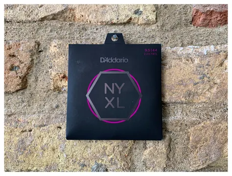 D'Addario NYXL 9.5-44