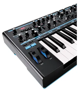 Novation Bass Station II