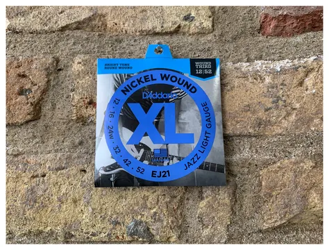 D'Addario XL EJ21 Wound Third 12-52's