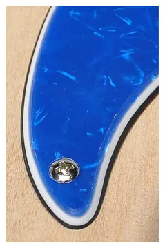 Boston PB-315-PBU pickguard