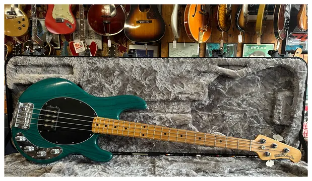 Ernie Ball Music Man StingRay 3 EQ H Translucent Teal 1999