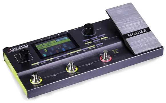 Mooer Pedaleira Mooer para Guitarra GE200