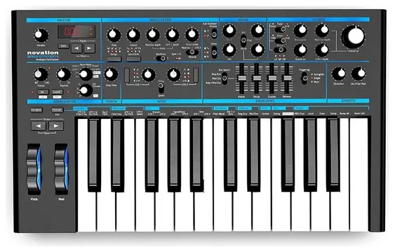Novation Basstation II Synthesizer mit analoger Klangerzeugung und 25 Tasten