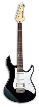 Guitarra Elétrica Yamaha Pacifica 012 BK