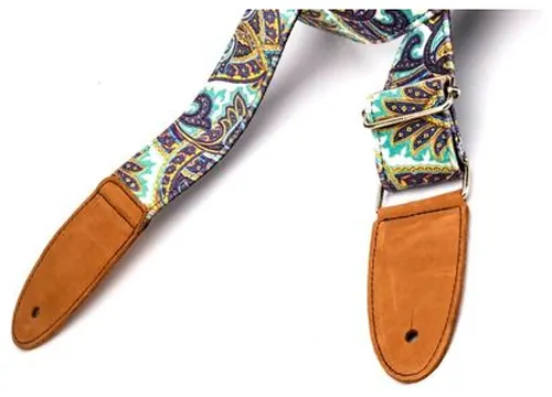 Bourbon Strap Velvet Violet Gitarrengurt