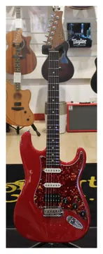 Suhr Classic S RW HSS Dakota Red Limited Edition
