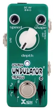 Xvive Mini Pedal Undulator stereo tremolo