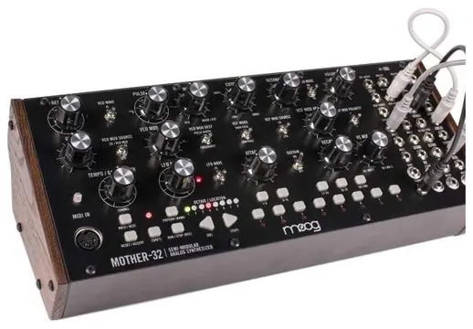 Moog Mother-32